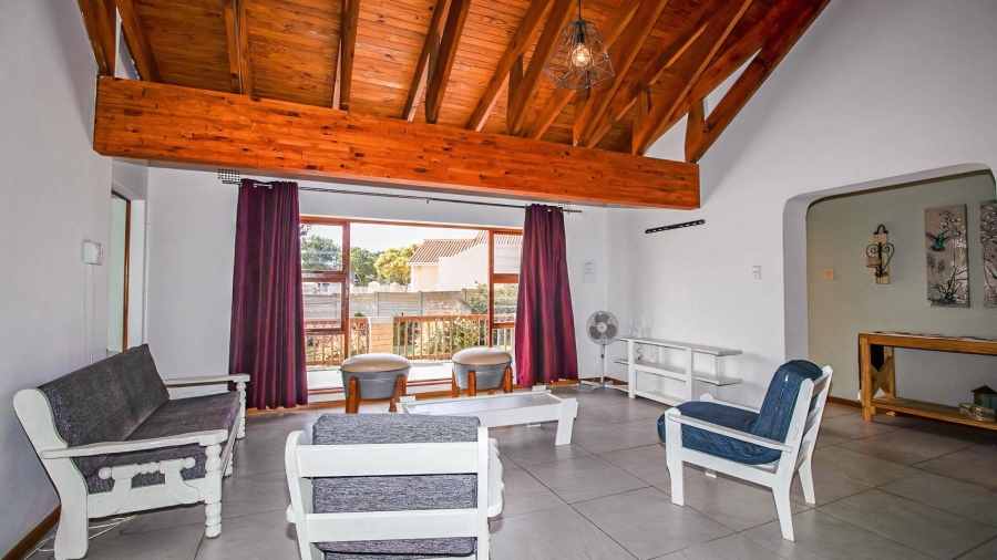 4 Bedroom Property for Sale in Hartenbos Central Western Cape